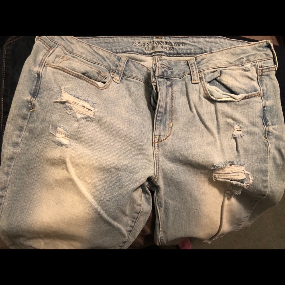 Skinny Kick Distressed Jeans